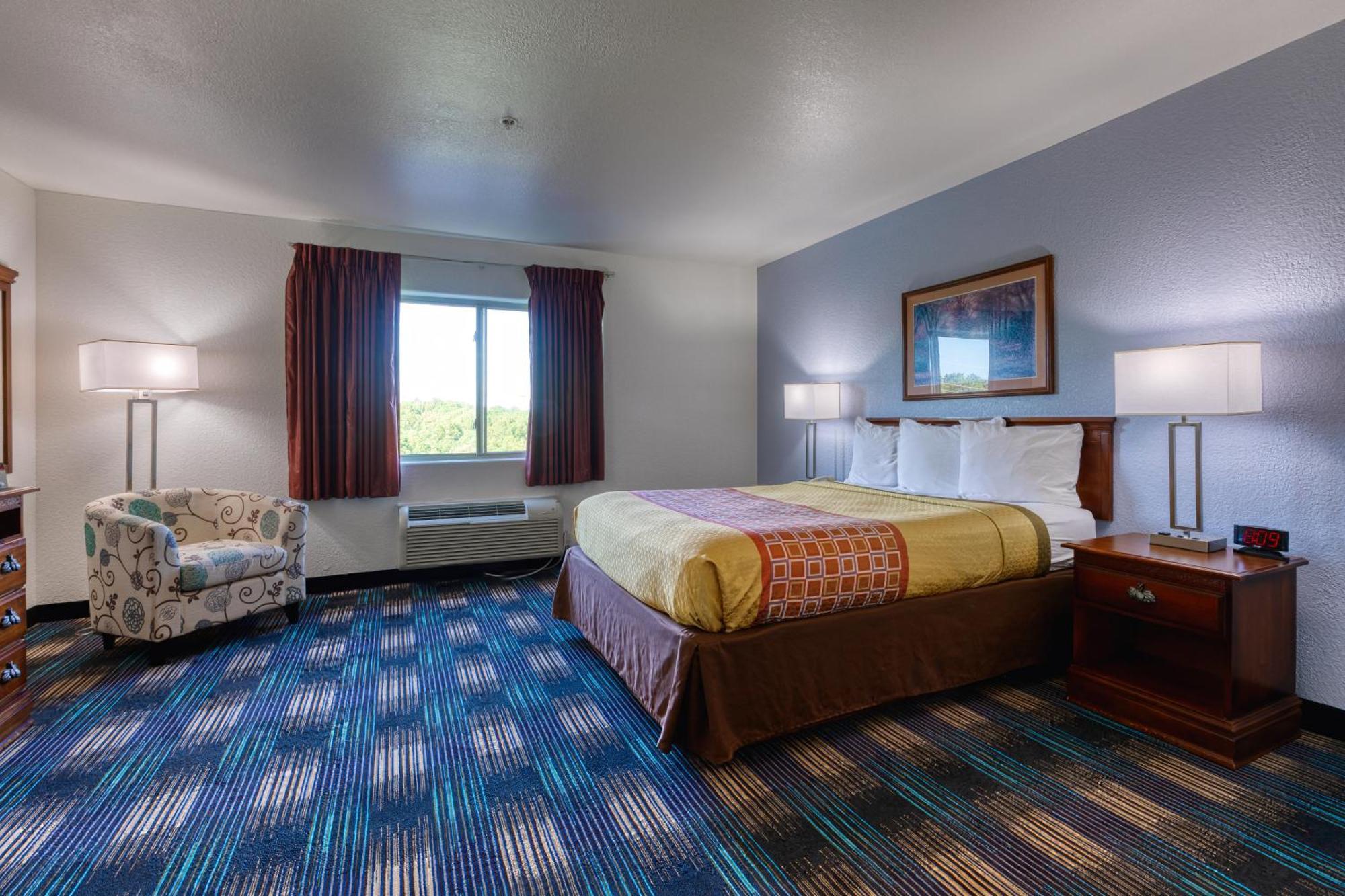 All Towne Suites Saint Robert Exterior foto