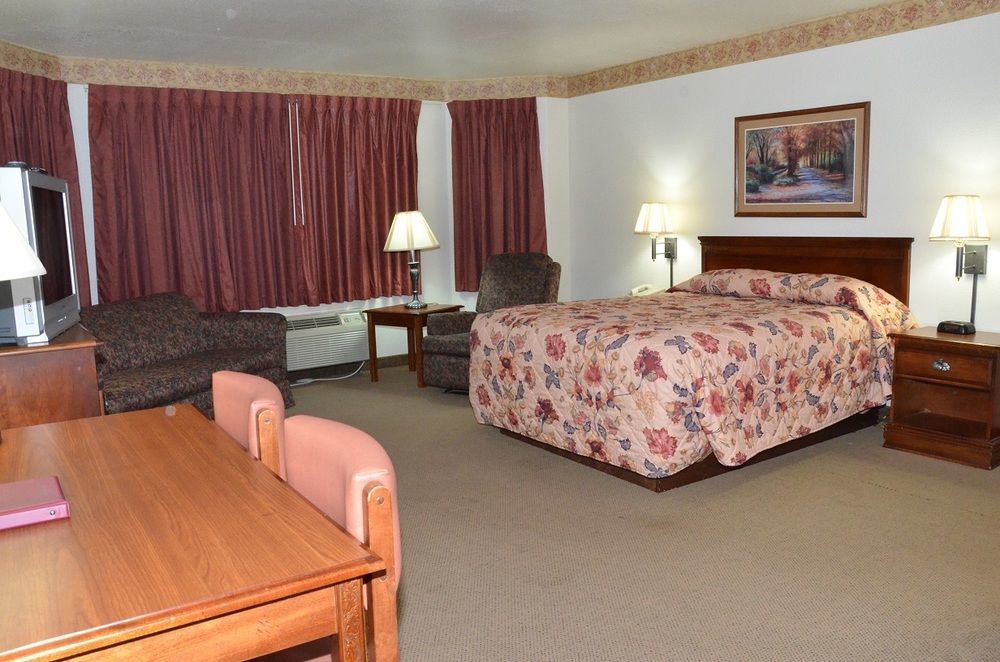 All Towne Suites Saint Robert Exterior foto